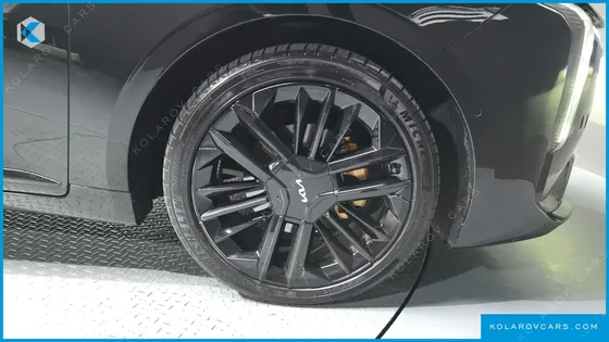 KIA K8 SIGNATURE