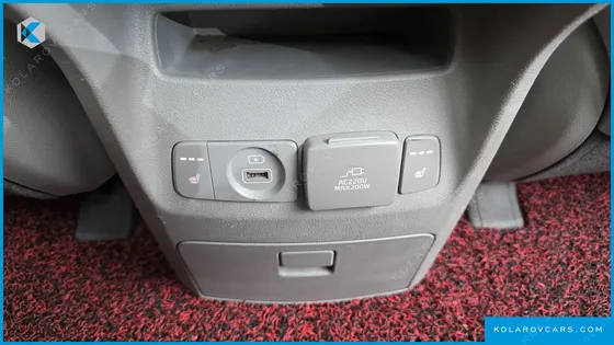 KIA CARNIVAL 9-SEATER NOBLESSE
