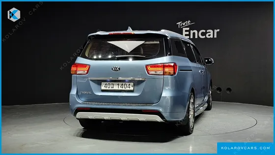 KIA CARNIVAL 9-SEATER NOBLESSE