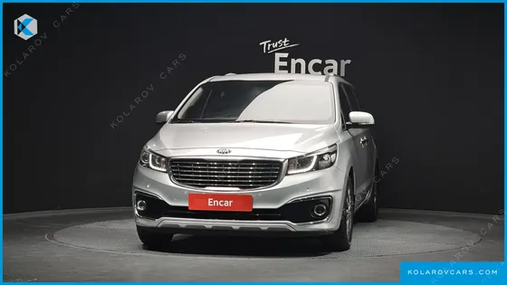 KIA CARNIVAL 9-SEATER LUXURY