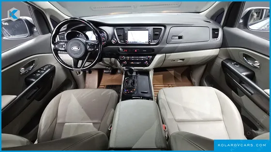 KIA CARNIVAL 9-SEATER LUXURY