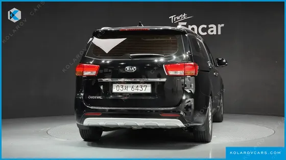 KIA CARNIVAL 9-SEATER PRESTIGE