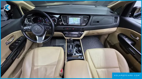 KIA CARNIVAL 9-SEATER PRESTIGE