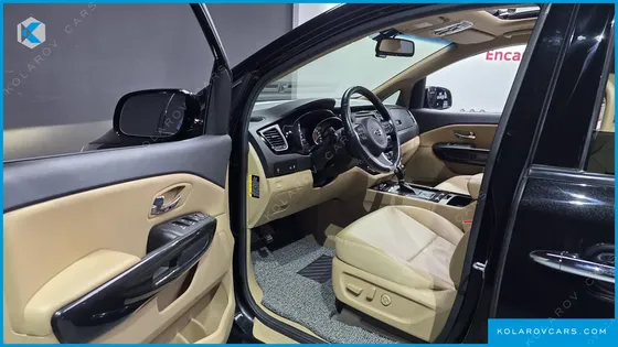 KIA CARNIVAL 9-SEATER PRESTIGE
