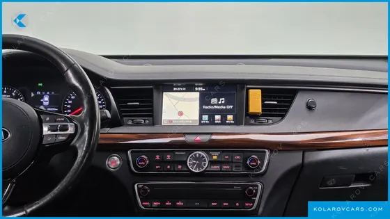 KIA K7 3.0 LPI LUXURY (RENTAL CAR)