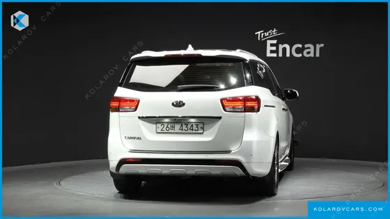 KIA CARNIVAL 9-SEATER PRESTIGE