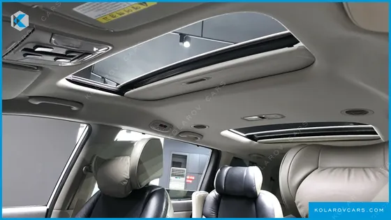 KIA CARNIVAL 9-SEATER PRESTIGE