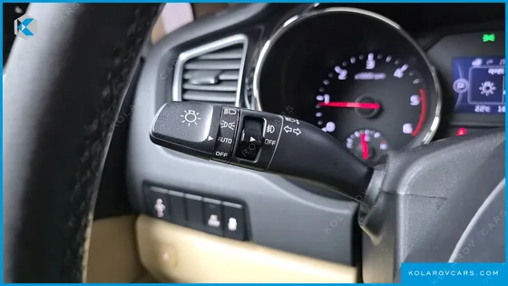 KIA CARNIVAL 9-SEATER HI-LIMOUSINE