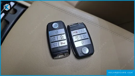 KIA CARNIVAL 9-SEATER NOBLESSE