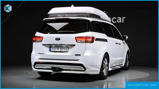 KIA CARNIVAL 9-SEATER HI-LIMOUSINE