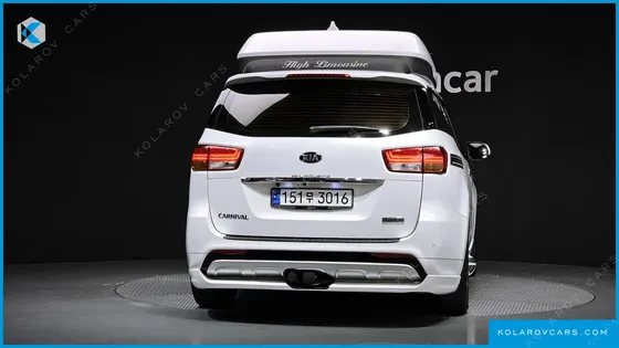 KIA CARNIVAL 9-SEATER HI-LIMOUSINE