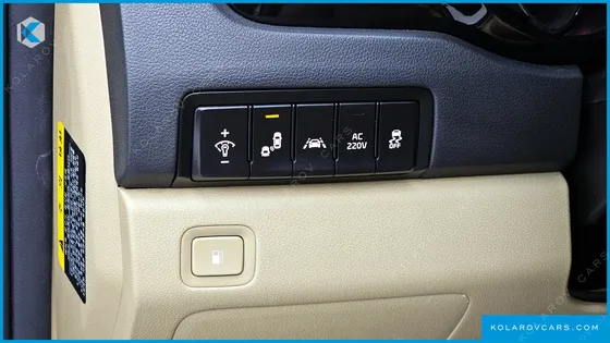 KIA CARNIVAL 9-SEATER HI-LIMOUSINE