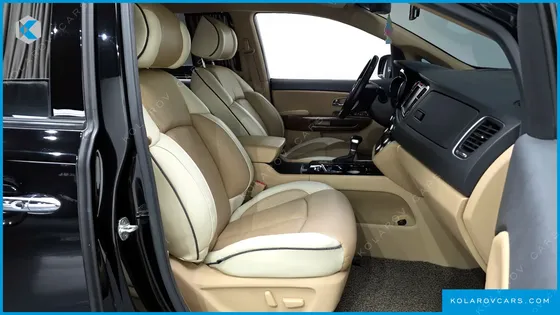 KIA CARNIVAL GASOLINE 9-SEATER HI-LIMOUSINE