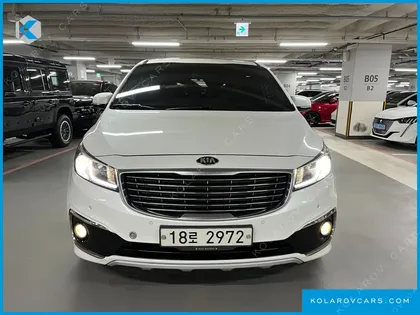 KIA CARNIVAL 9-SEATER PRESTIGE