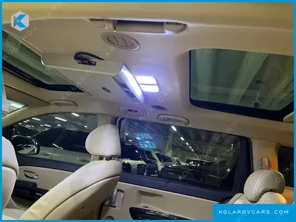 KIA CARNIVAL 9-SEATER PRESTIGE