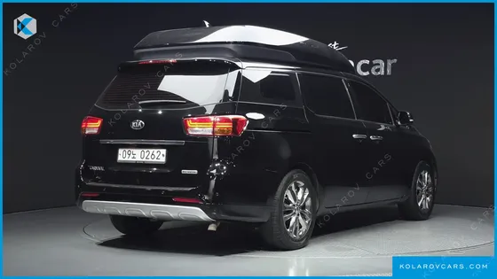 KIA CARNIVAL 9-SEATER HI-LIMOUSINE