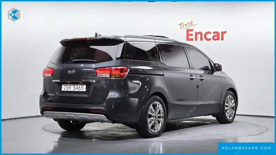 KIA CARNIVAL 9-SEATER PRESTIGE