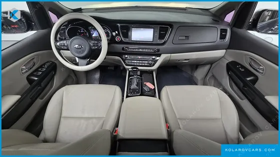 KIA CARNIVAL 9-SEATER PRESTIGE