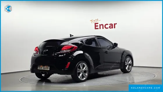 HYUNDAI VELOSTER UNIQUE