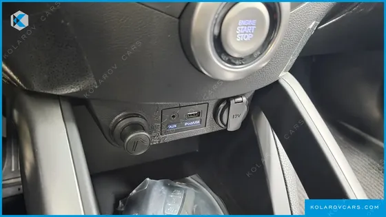 HYUNDAI VELOSTER UNIQUE