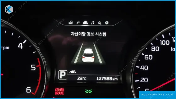 KIA CARNIVAL 9-SEATER NOBLESSE SPECIAL