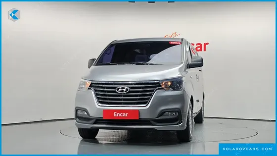 HYUNDAI STAREX VAN 3-SEATER
