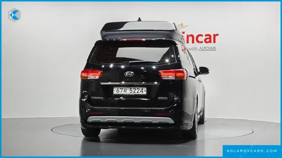 KIA CARNIVAL 9-SEATER HI-LIMOUSINE