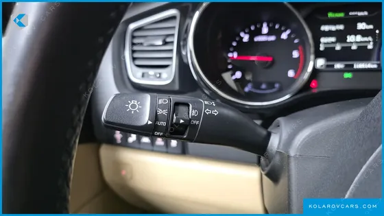 KIA CARNIVAL 9-SEATER HI-LIMOUSINE