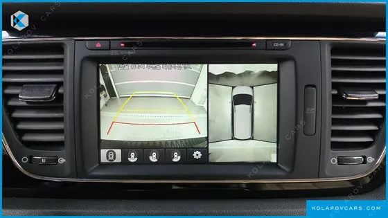 KIA CARNIVAL 9-SEATER HI-LIMOUSINE