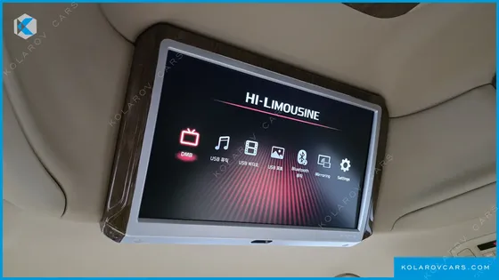 KIA CARNIVAL 9-SEATER HI-LIMOUSINE