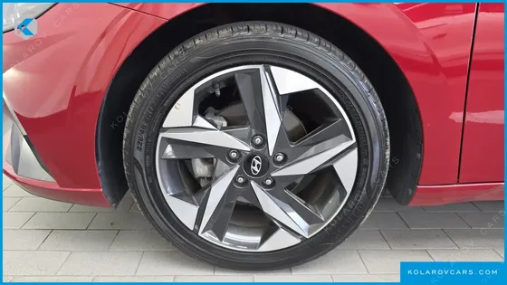 HYUNDAI ELANTRA (AVANTE) 1.6