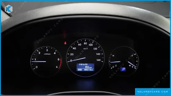 HYUNDAI STAREX WAGON 12-SEATER