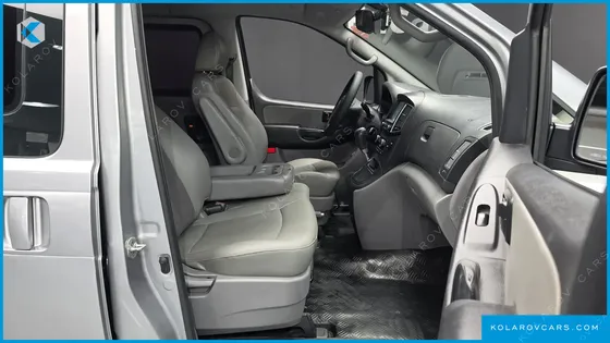 HYUNDAI STAREX WAGON 12-SEATER