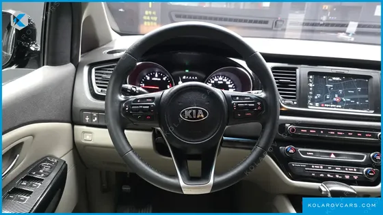 KIA CARNIVAL 9-SEATER PRESTIGE