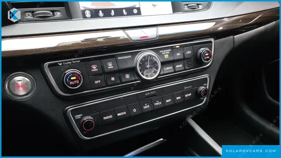 KIA K7 3.0 LPI PRESTIGE (RENTAL CAR)