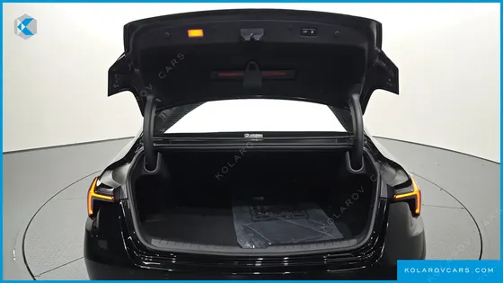 KIA K8 2.5 GASOLINE 2WD