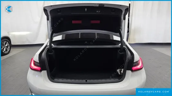 BMW 3 SERIES 320I LUXURY