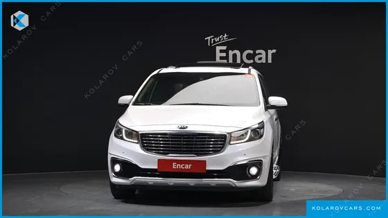 KIA CARNIVAL 9-SEATER NOBLESSE