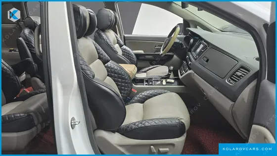 KIA CARNIVAL 9-SEATER NOBLESSE