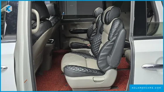 KIA CARNIVAL 9-SEATER NOBLESSE
