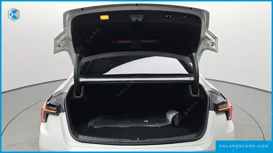 KIA K8 2.5 GASOLINE 2WD