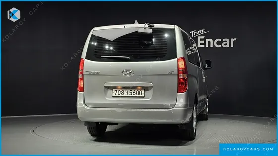 HYUNDAI STAREX 4WD WAGON 12-SEATER