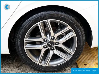 KIA K3 PRESTIGE