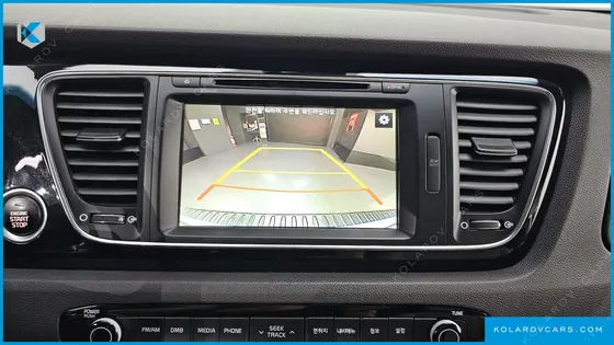 KIA CARNIVAL 9-SEATER PRESTIGE