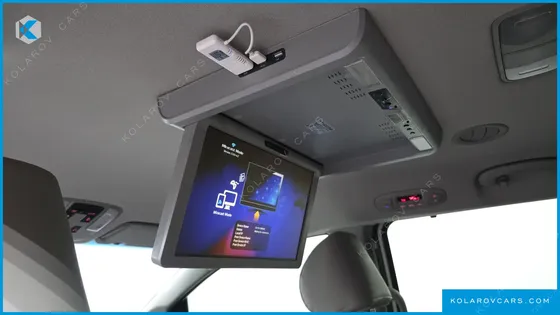 KIA CARNIVAL 9-SEATER PRESTIGE