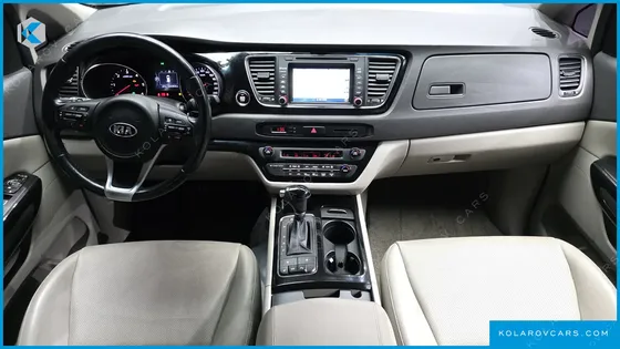 KIA CARNIVAL 9-SEATER PRESTIGE