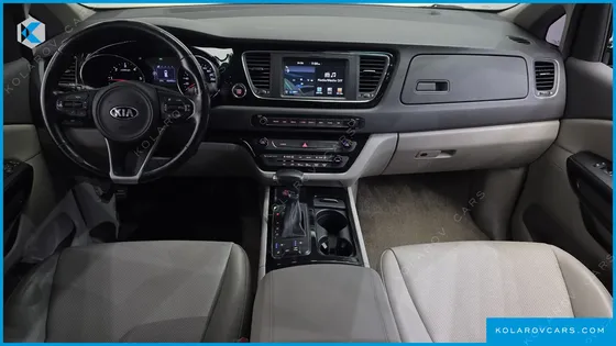 KIA CARNIVAL 9-SEATER PRESTIGE