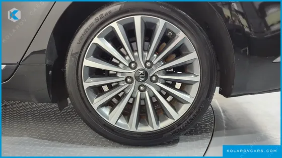 KIA K7 3.0 LPI PRESTIGE (RENTAL CAR)