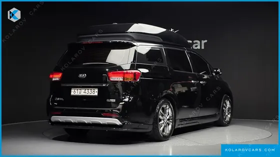 KIA CARNIVAL 9-SEATER HI-LIMOUSINE