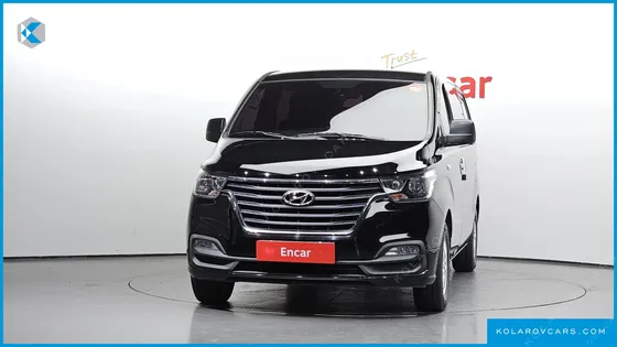 HYUNDAI STAREX VAN 5-SEATER